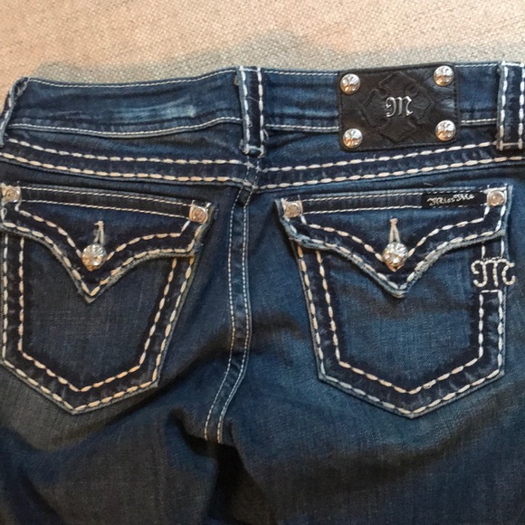 Miss Me Jeans size 28 Boot Cut EUC - Picture 4 of 8